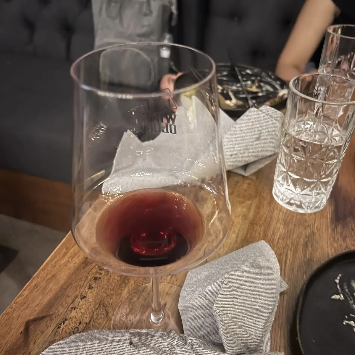 Pinot Noir, Wineology