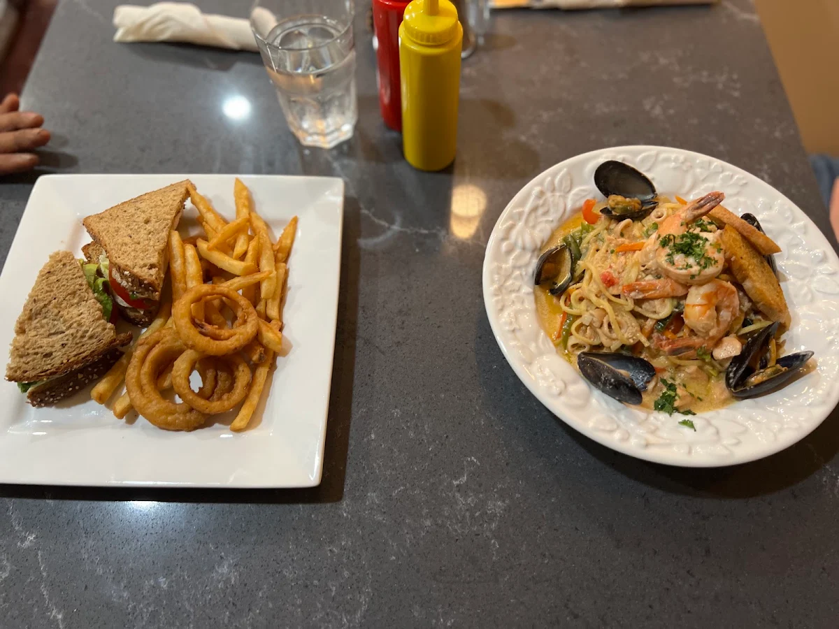 Highlights, Medley Kitchen