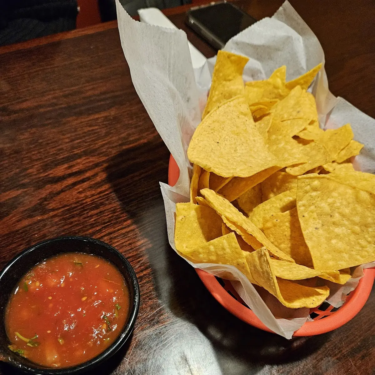 Ala Chips & Salsa
