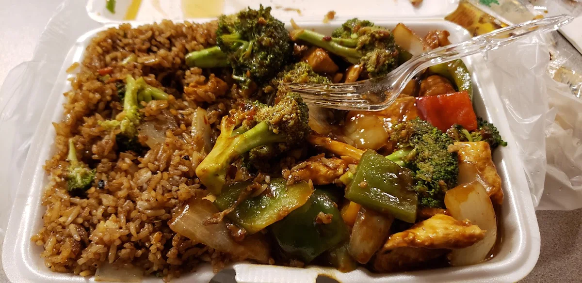 Two Delight in Garlic Sauce