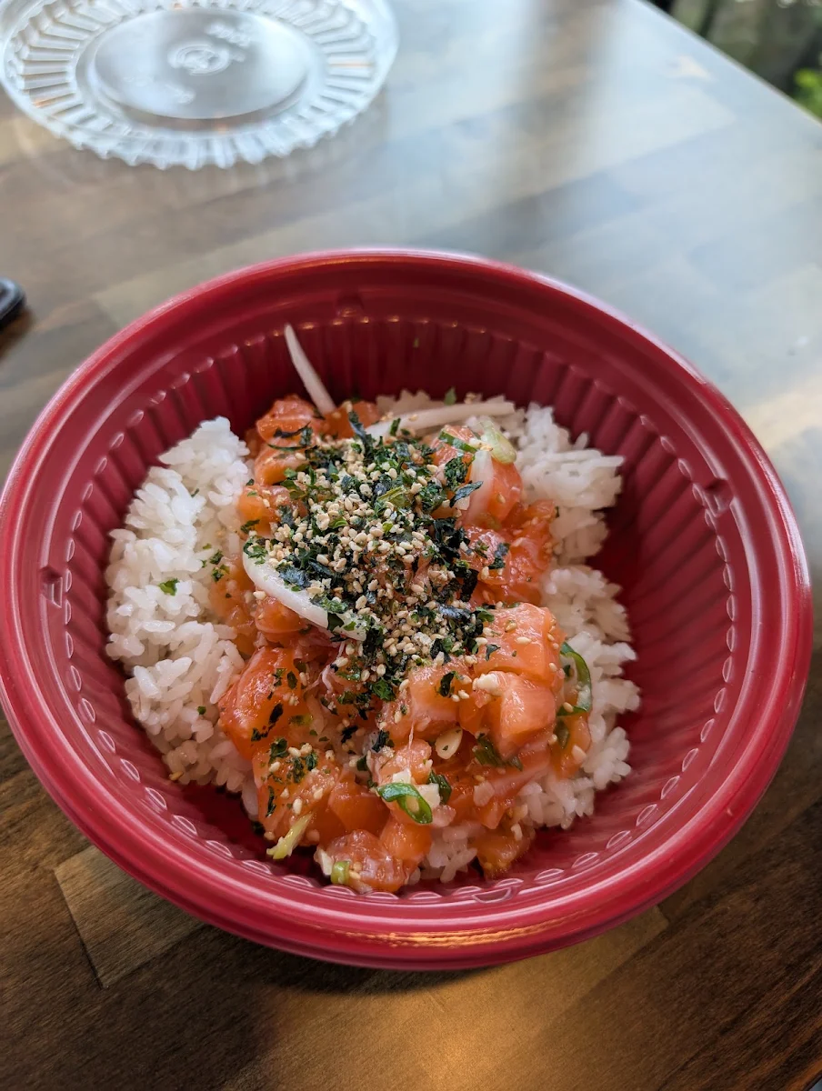 Garlic Salmon Poke