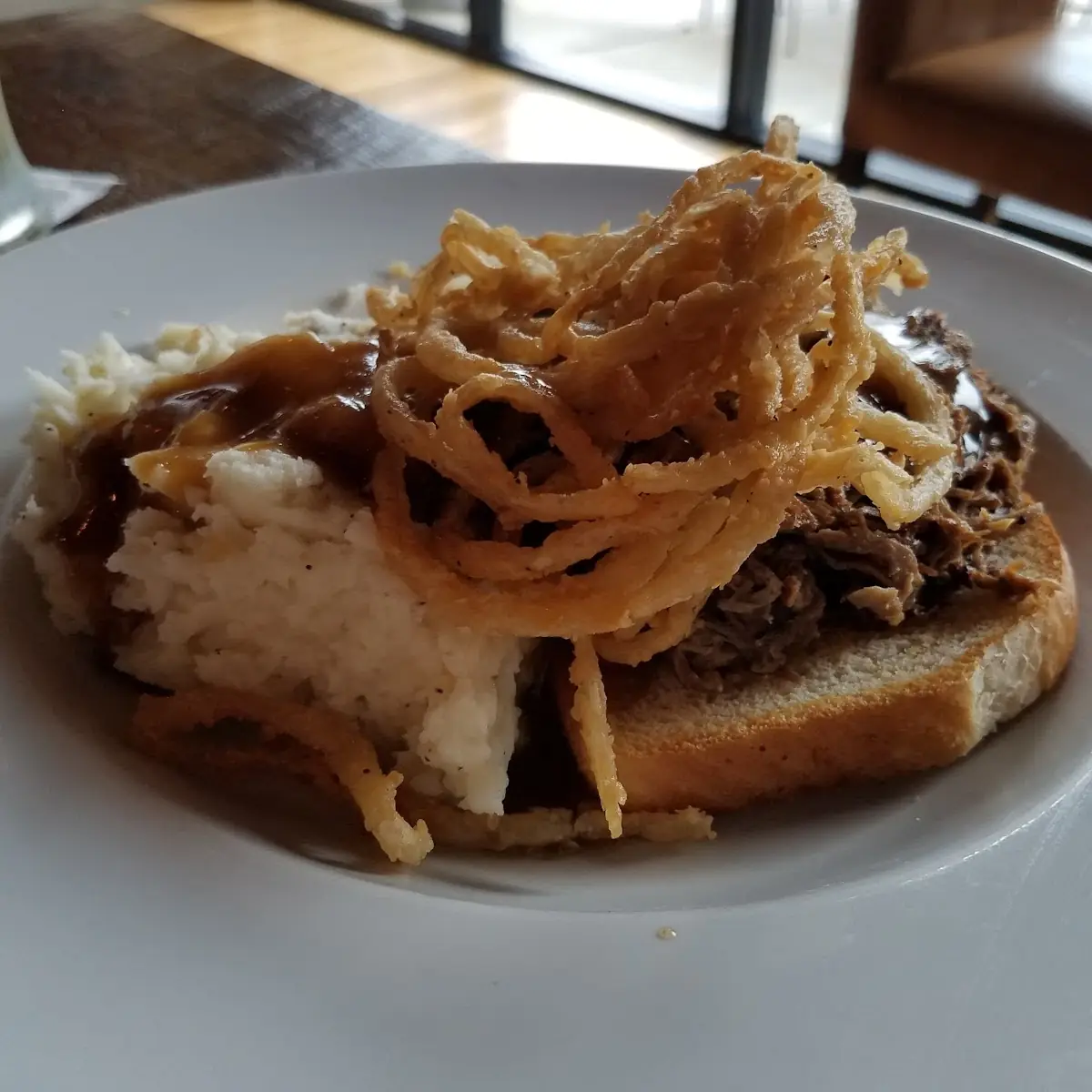 Open Face Roast Beef Sandwich Mashed Potatoes Crispy Fried Onions
