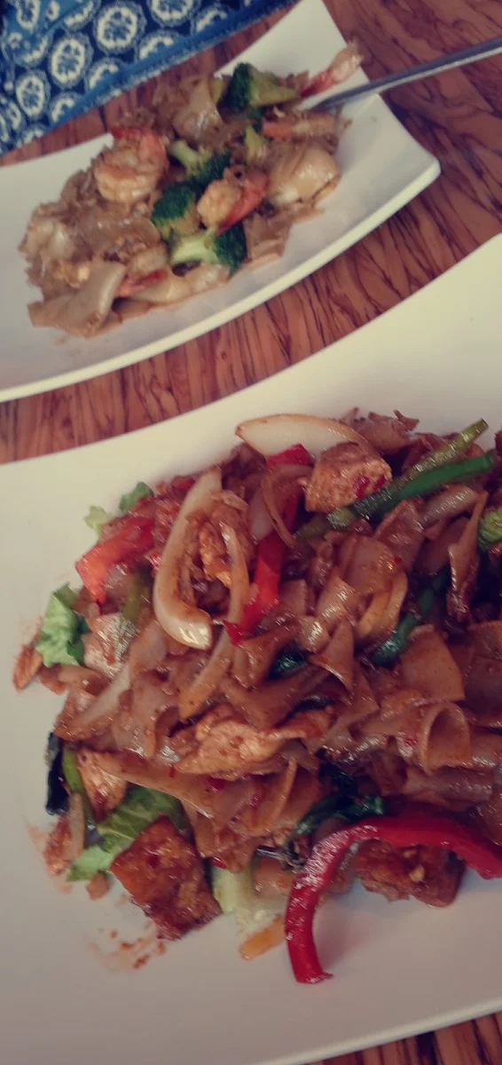 Drunken Noodle