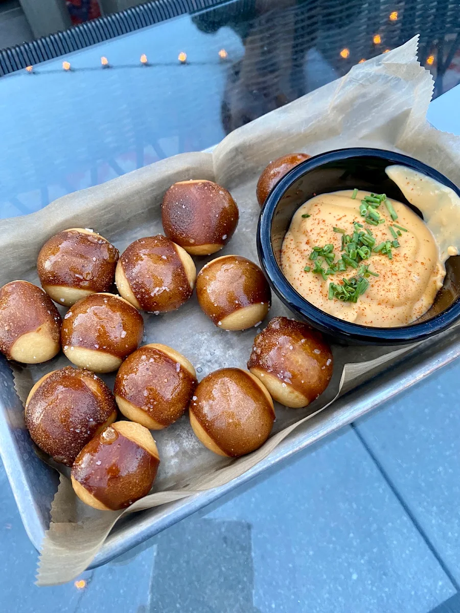 Pretzel Bites
