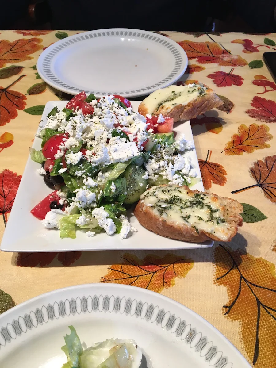 House Salad, Koffee House & Bakery