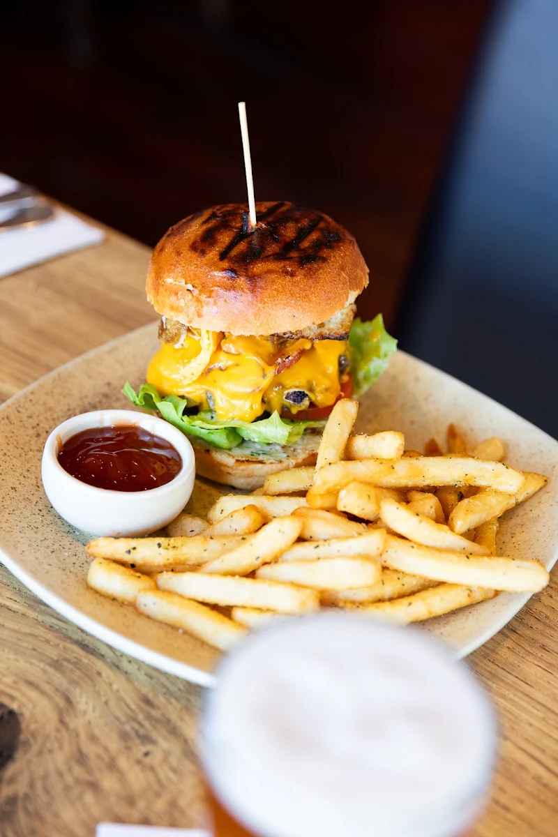 Highlights, The Bridge Hotel Bendigo
