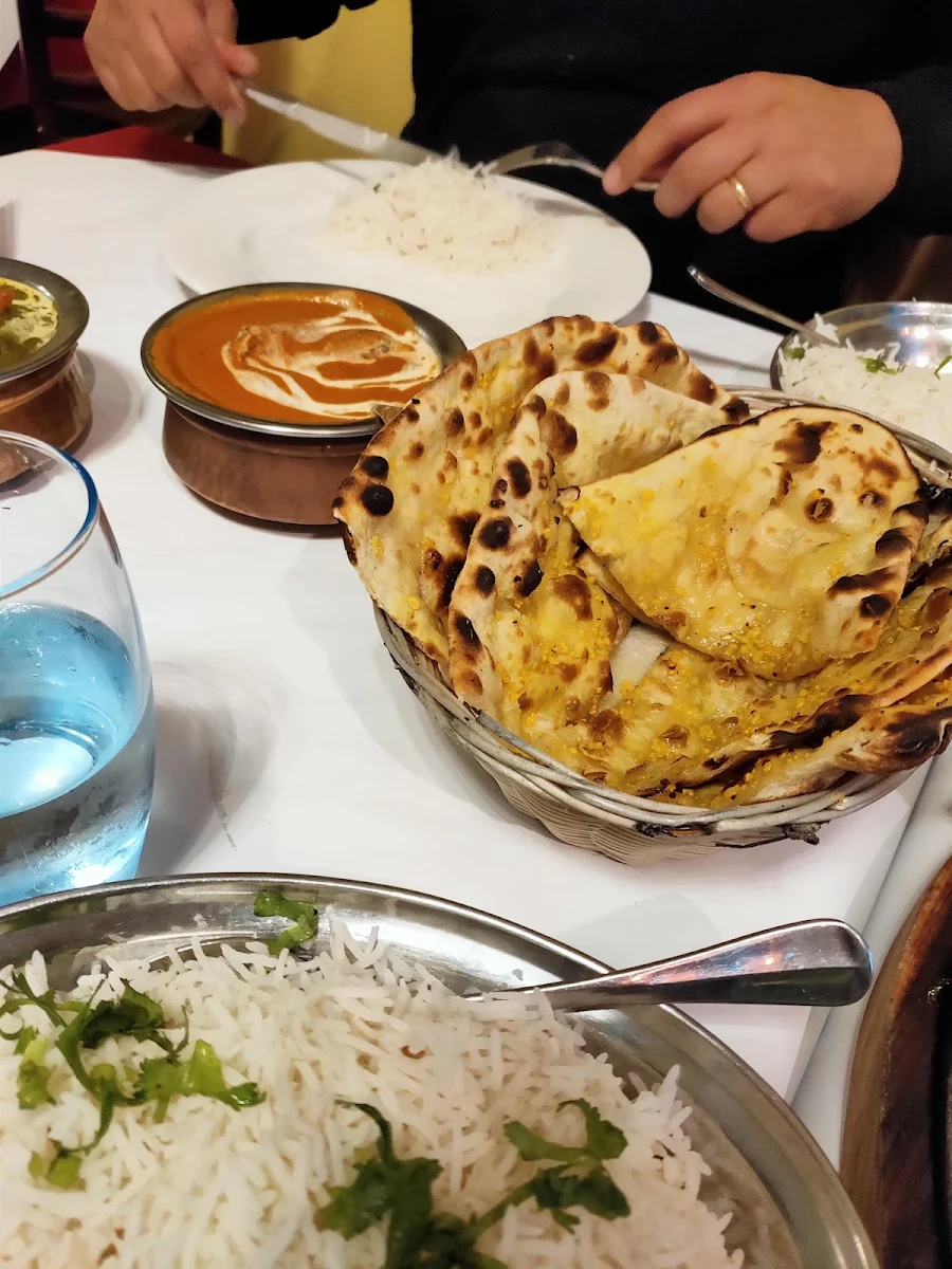 Garlic Naan, The Indian Hut -Indian and Nepalese Restaurant