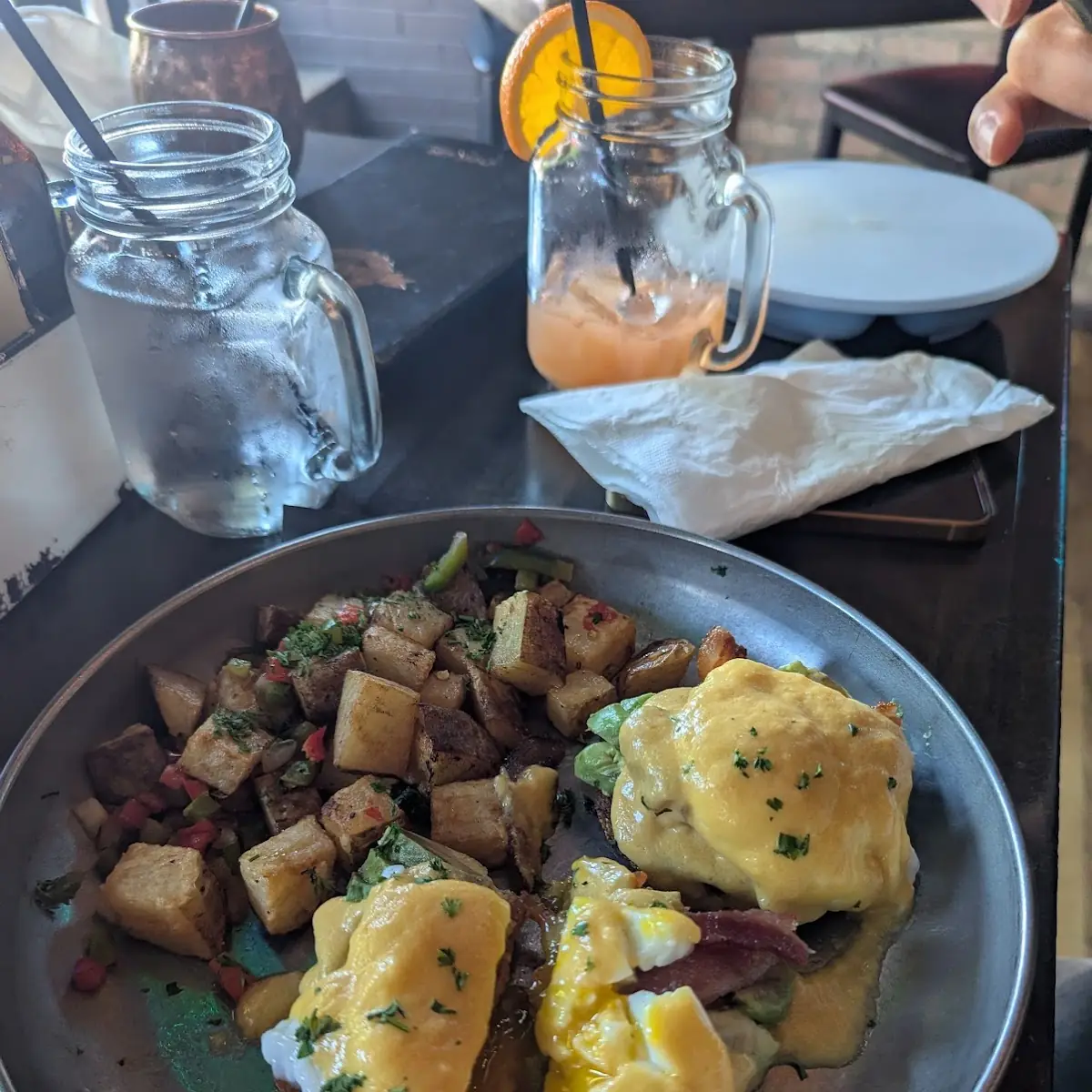 Eggs Benedict