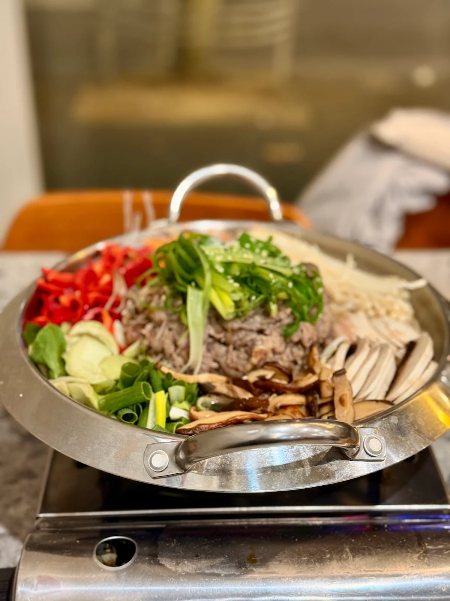 Bulgogi Hot Pot, Tokyo Maki - Melbourne
