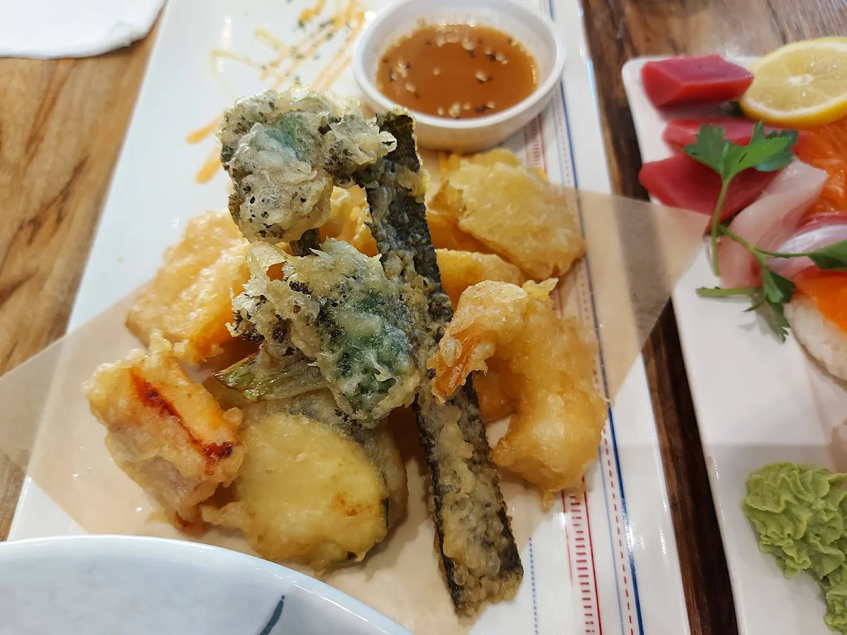 Prawn tempura roll
