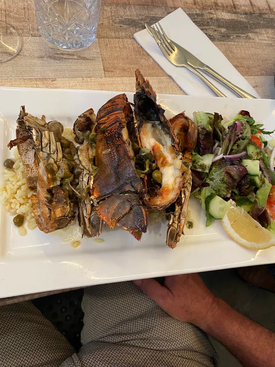 Moreton Bay Bugs with Lemon, Georges On Sorrento