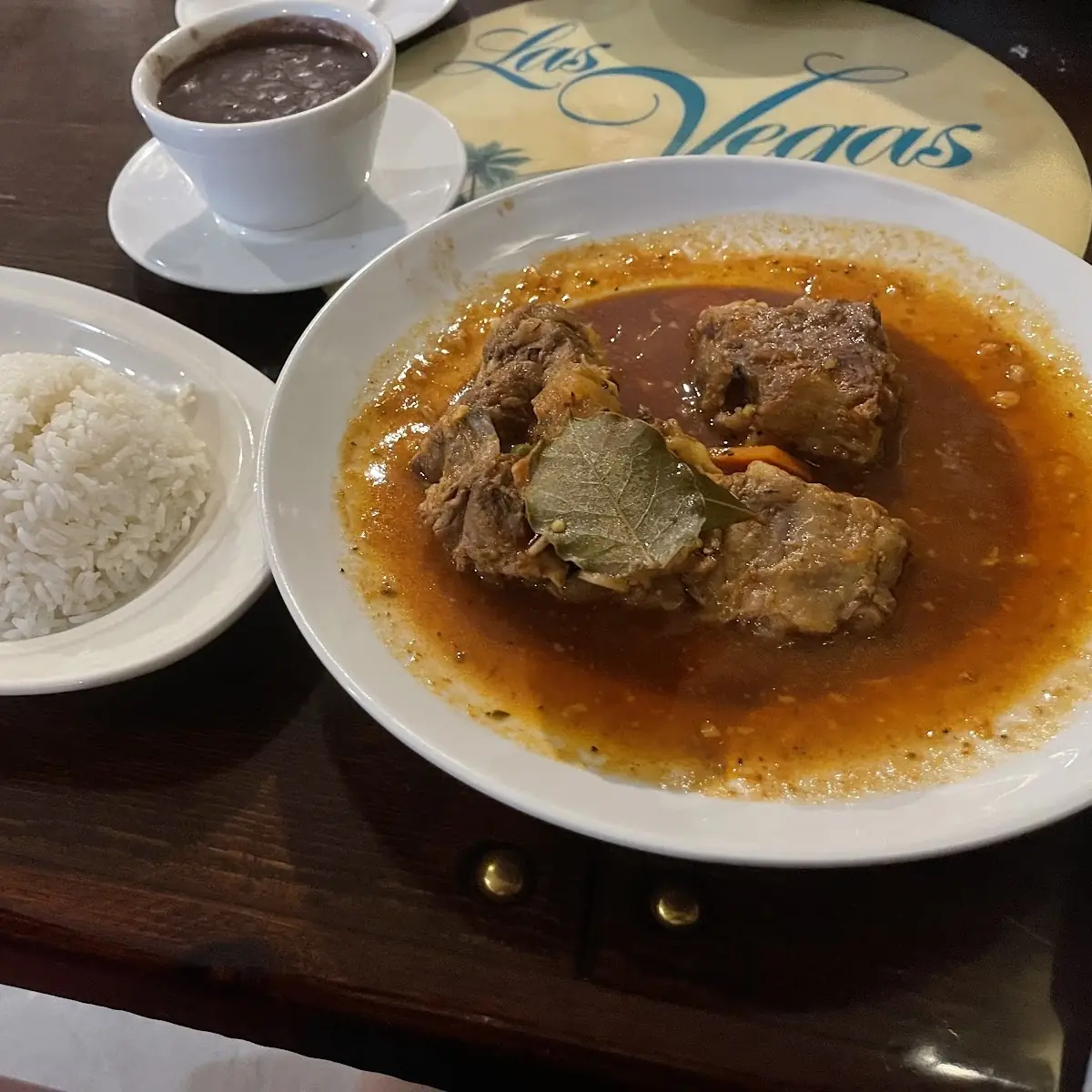 Oxtail Rabo Encendido in Spanish