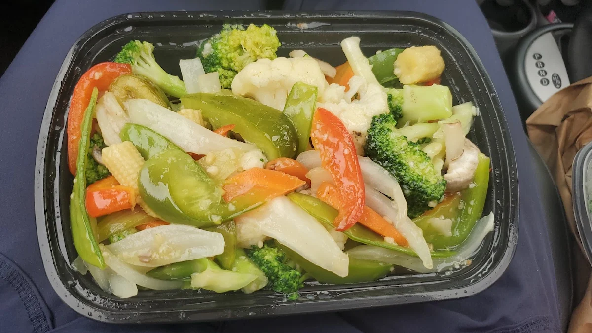 Highlights, Lucky Kitchen Buffet