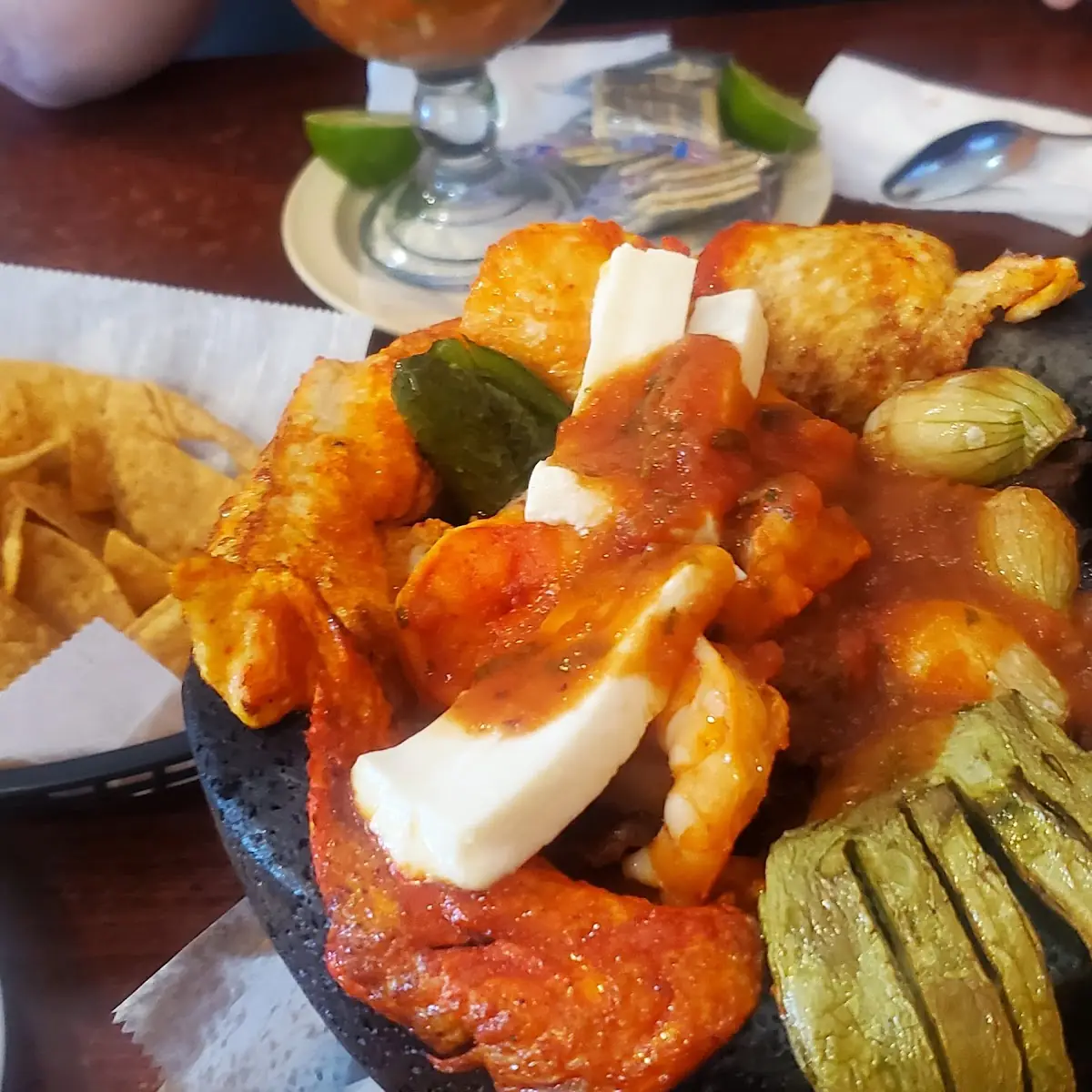 Molcajete Mar Y Tierra