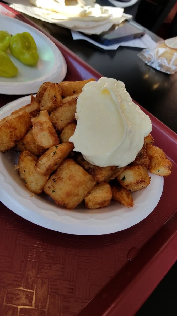 Potatoes Garlic Sauces, Restaurant Boustan