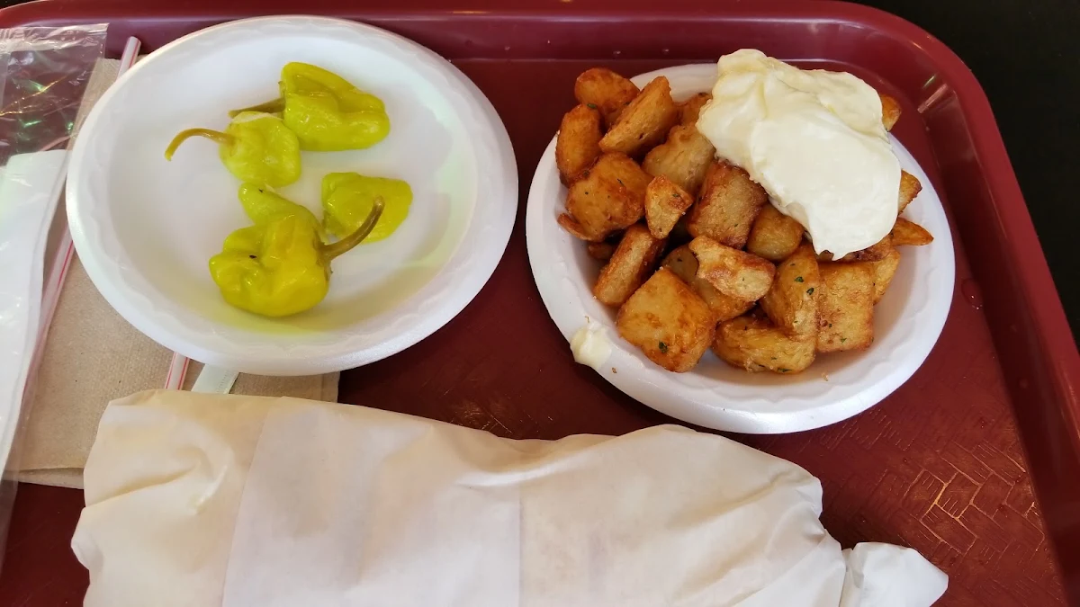 Trio Shawarma Combo, Restaurant Boustan