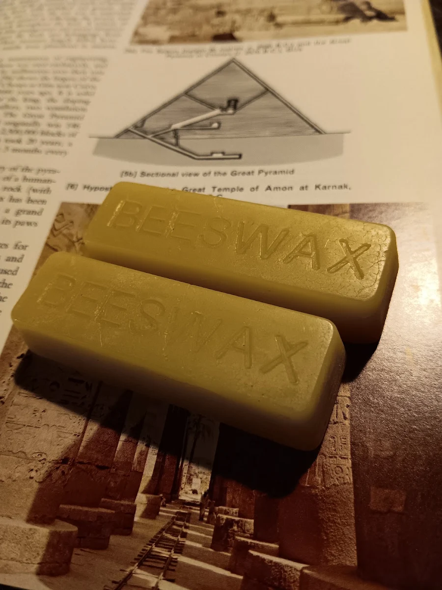Beeswax, Christina's Cafe