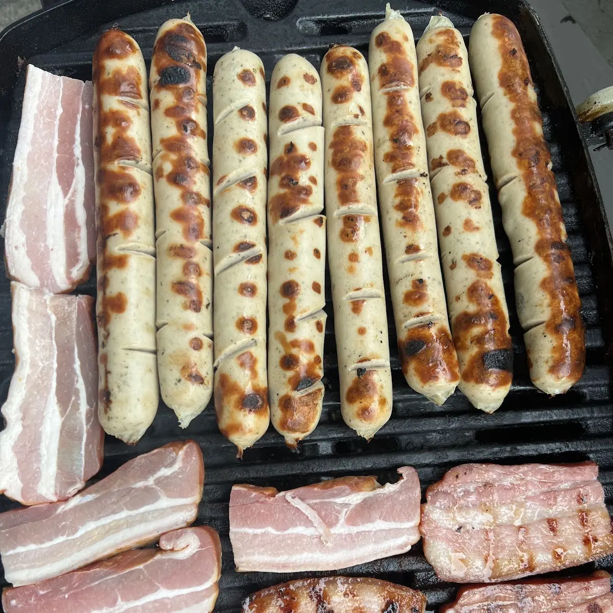 Bratwurst Vom Grill