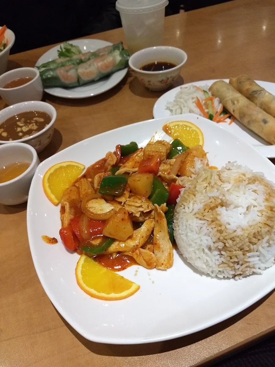 Steamed Rice with Grilled Beef, Pho Dui Bo