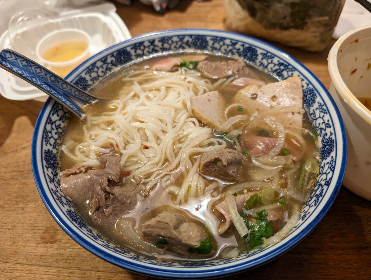 Bun Bo Hue, Kim Express