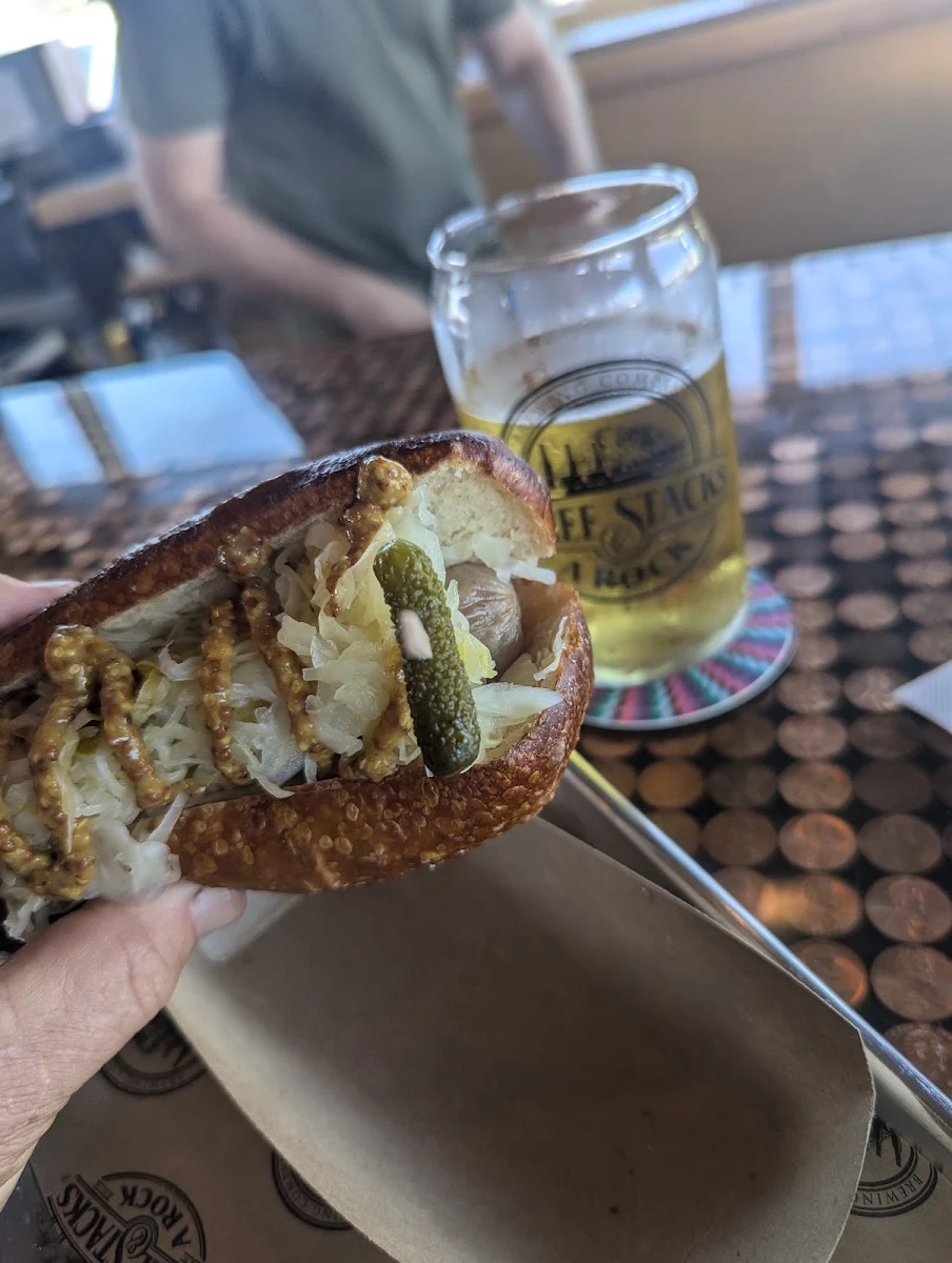 Pretzel Bratwurst