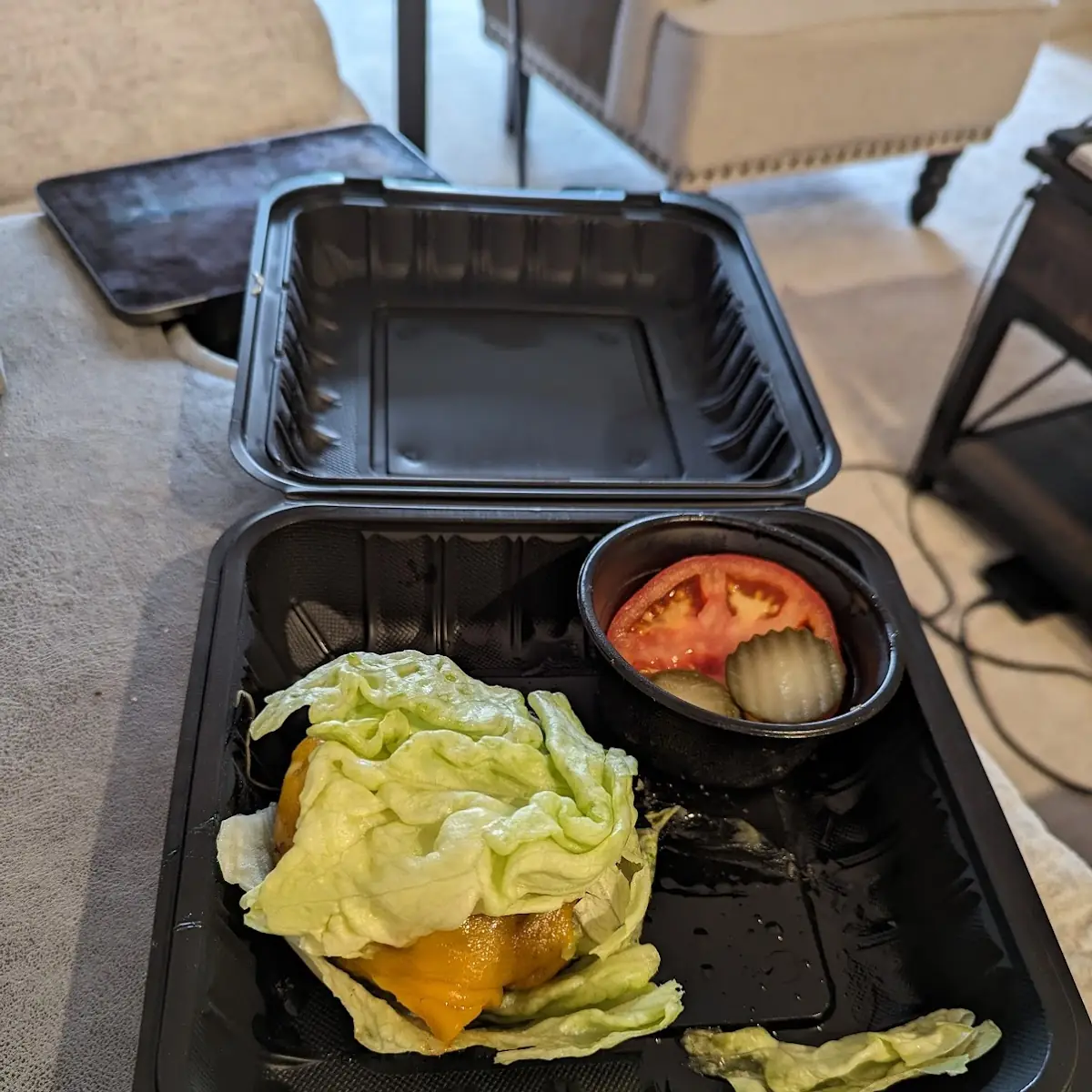 Smokey Burger