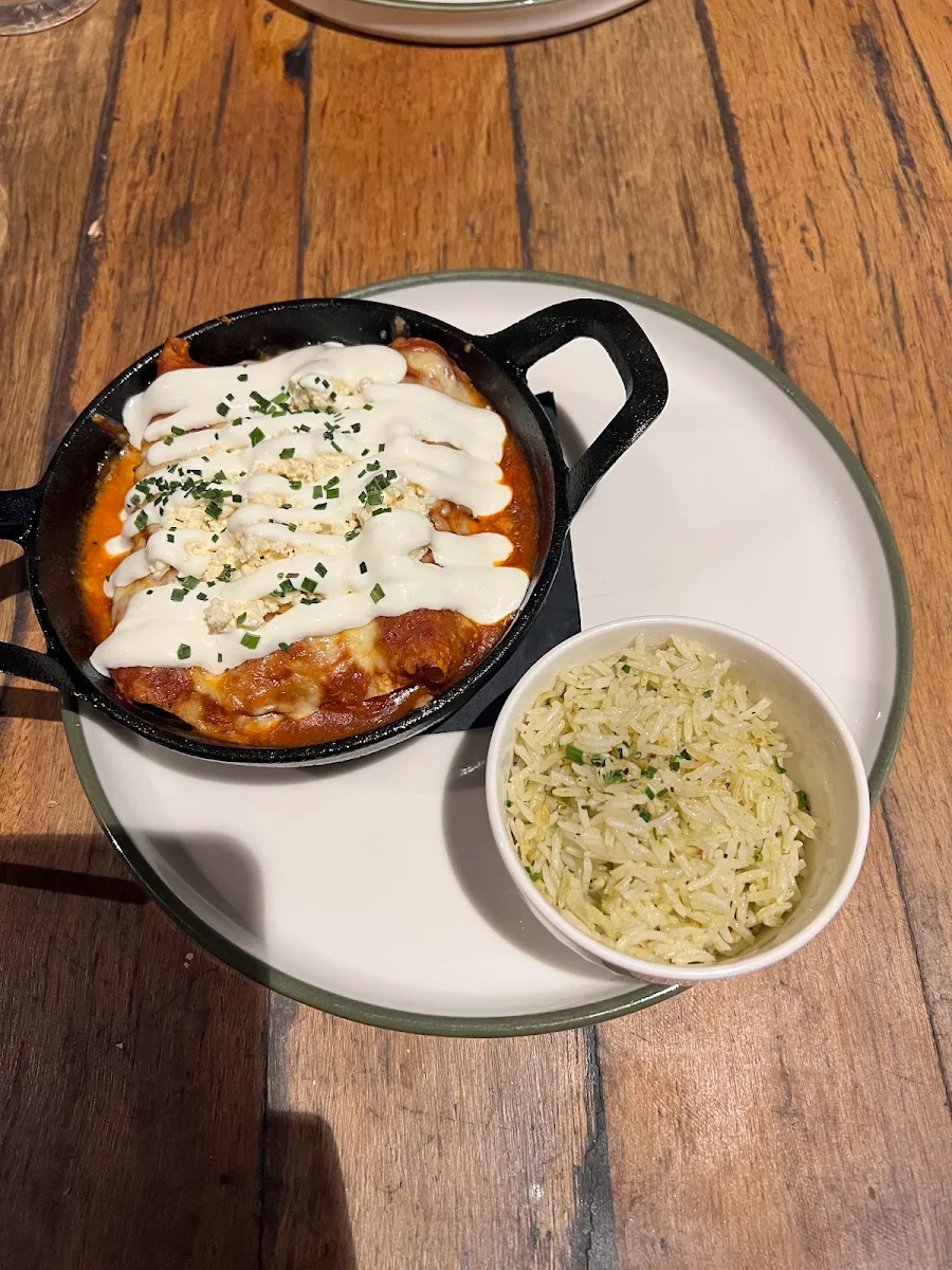 Enchiladas de Pollo, Poca Madre Restaurant