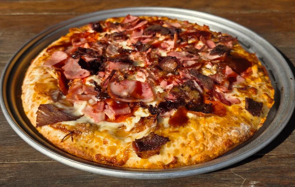 Meat Lovers, Edge Pizza