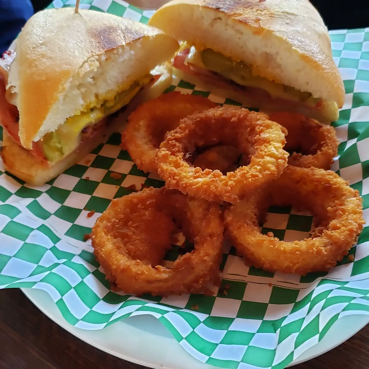 Beer Battered Jalapeno Burger
