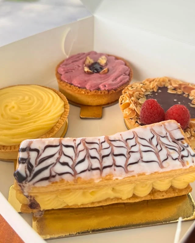 Mille Feuille Vanilla Slice, Treaty of Paris (Top Cafe) Sandgate