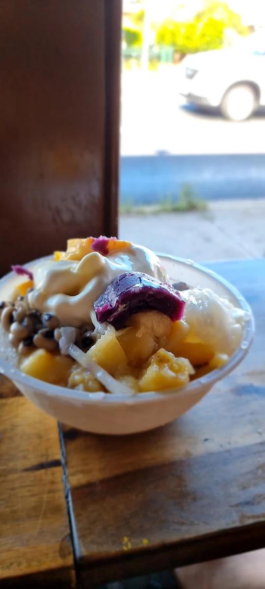 Halo Halo