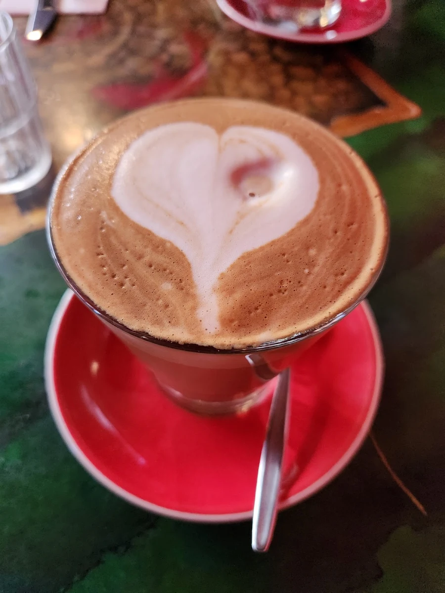 Decaf Soy Latte, redd catt
