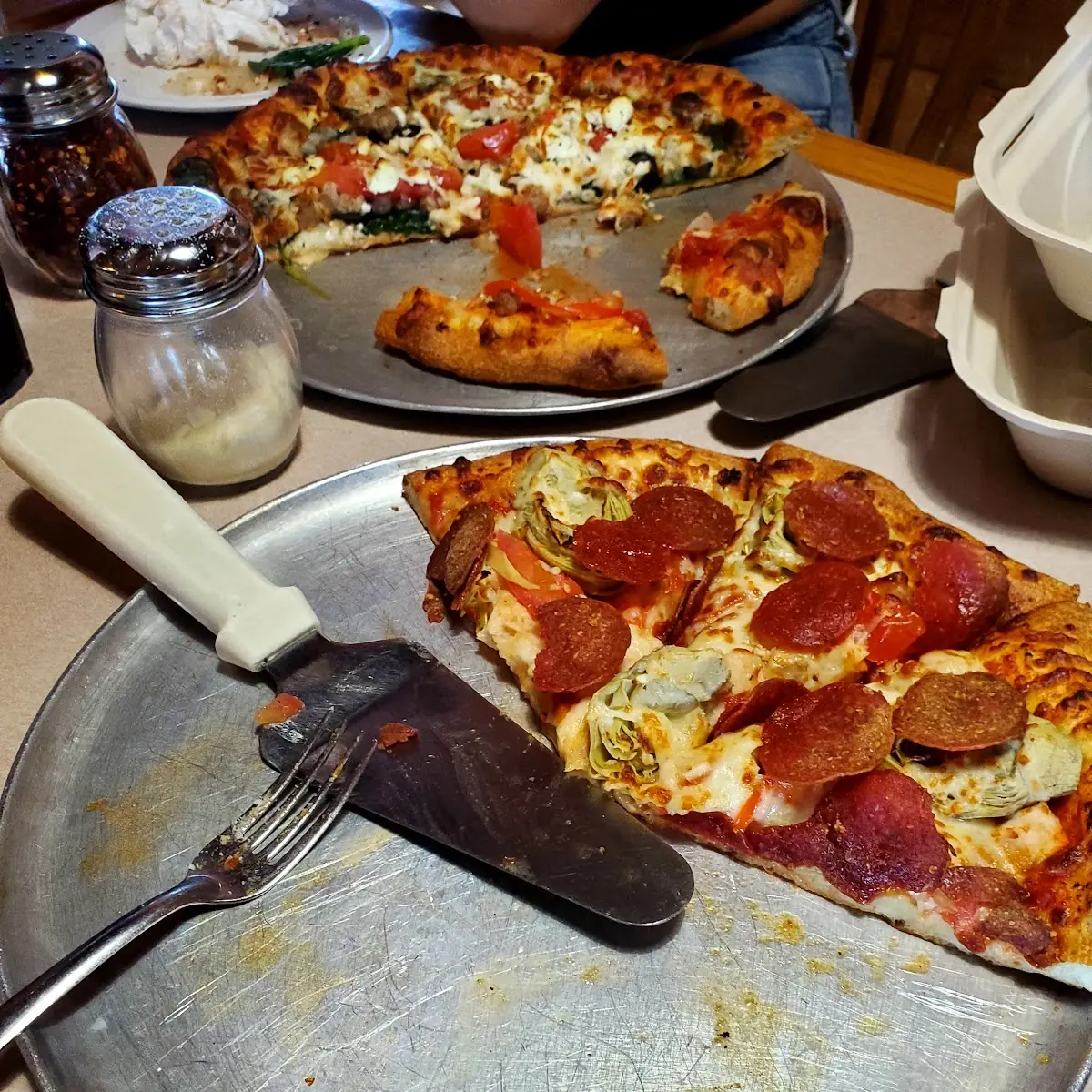 Artichoke Chicken Pizza