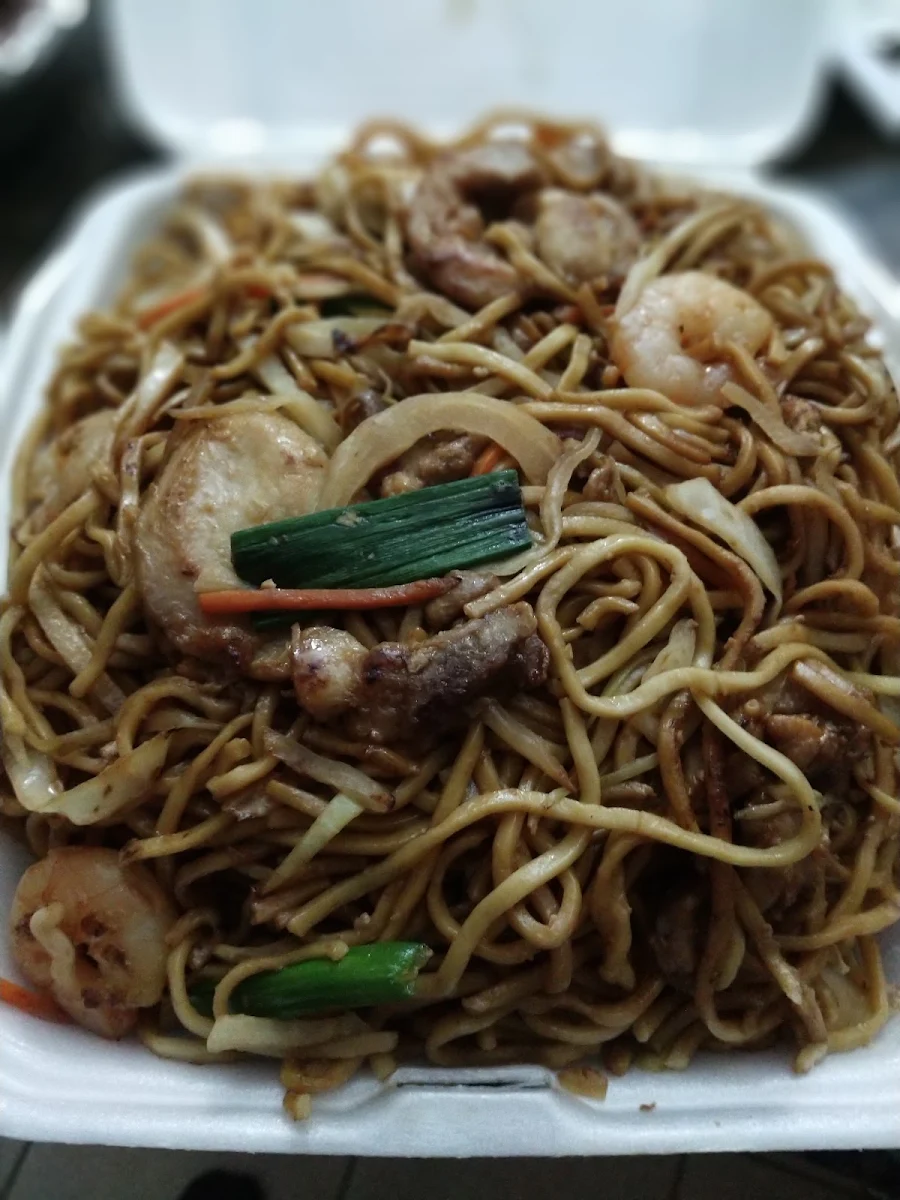 Shrimp Shanghai Noodles