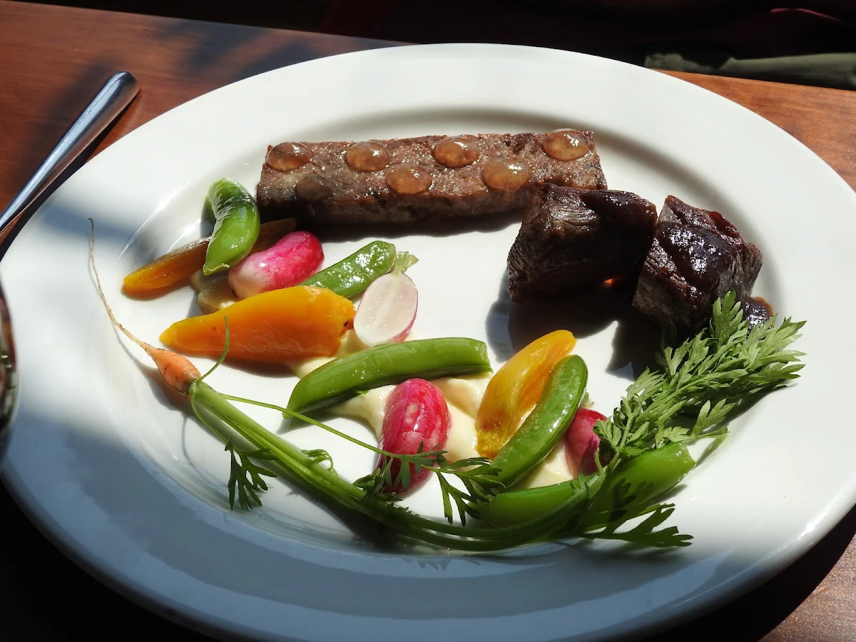 Highlights, Restaurant Villa Estevan Lodge