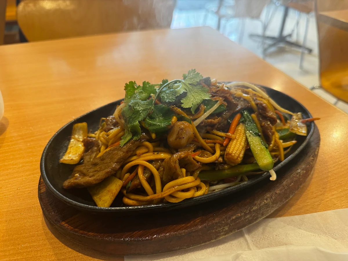Sizzling Hokkien Noodles with Beef and Vegetables Fried Rice, My Tho