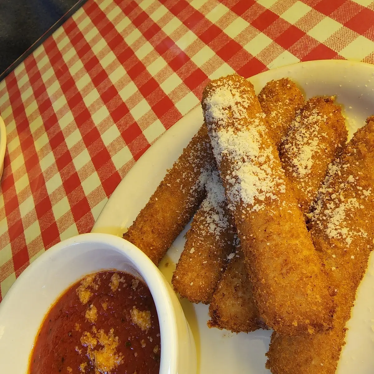 5 Mozzarella Sticks