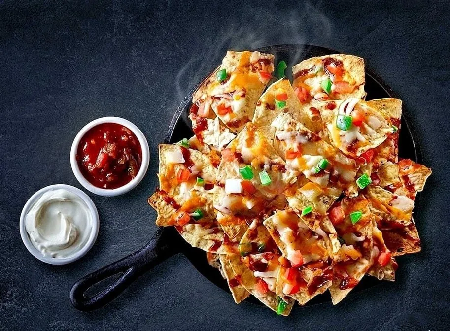 Highlights, Rocky Lake Pizza and Convenience