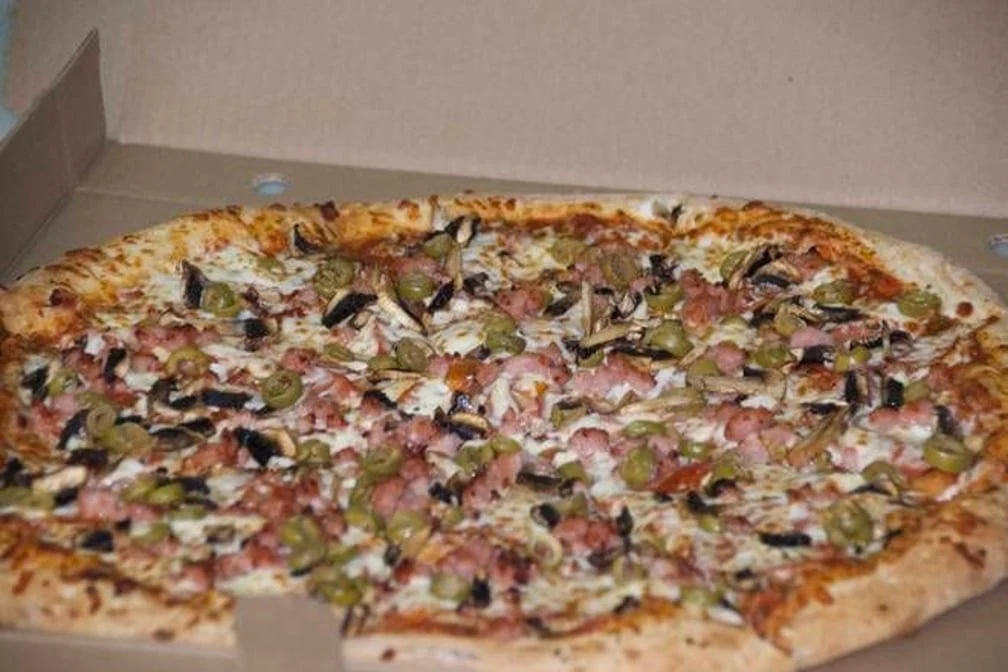 Highlights, Rocky Lake Pizza and Convenience