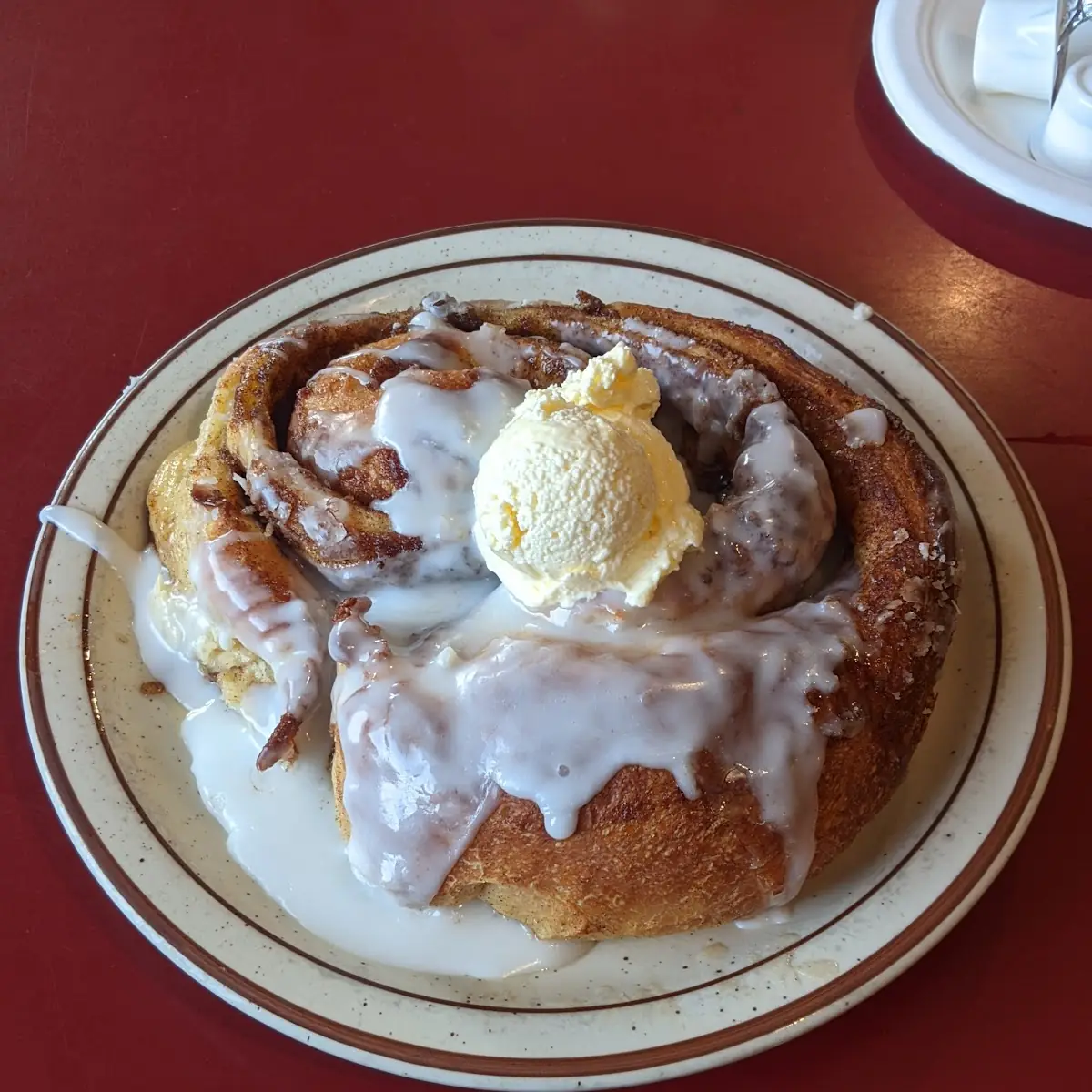 Cinnamon Roll Combo