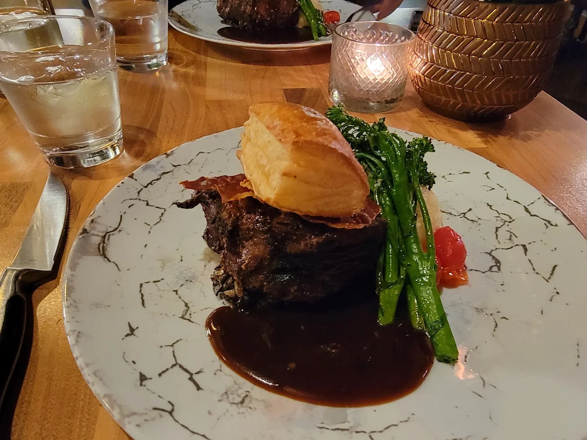 Beef Wellington, Burnaby Mountain Restaurant