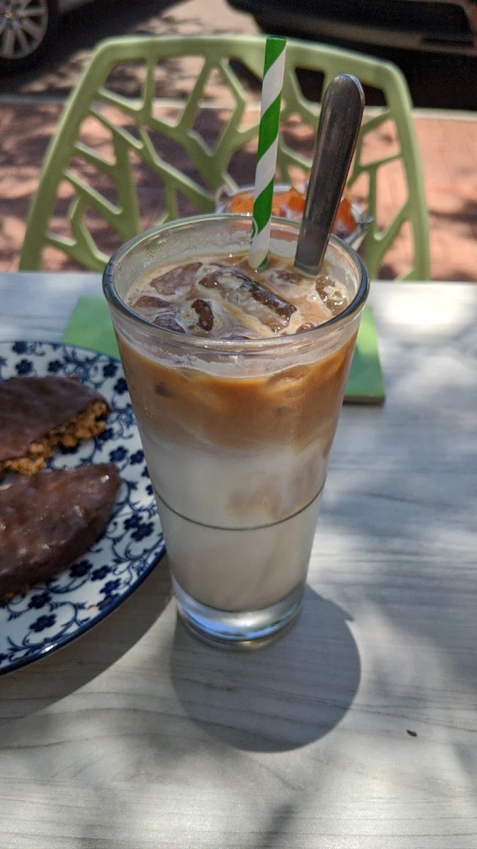 Iced Latte, Ardross Street Cafe