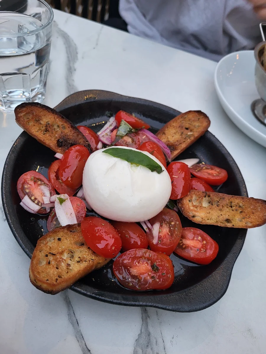 Burrata Crémeuse, Osteria Gallo