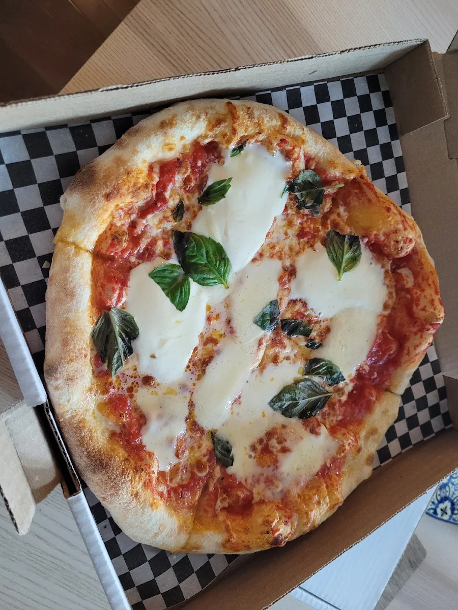 Pizza Bufala, Osteria Gallo