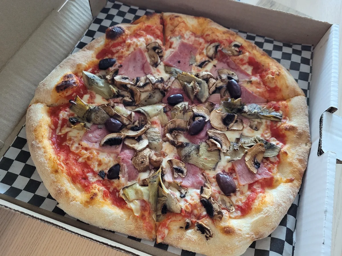 Pizza Capricciosa, Osteria Gallo