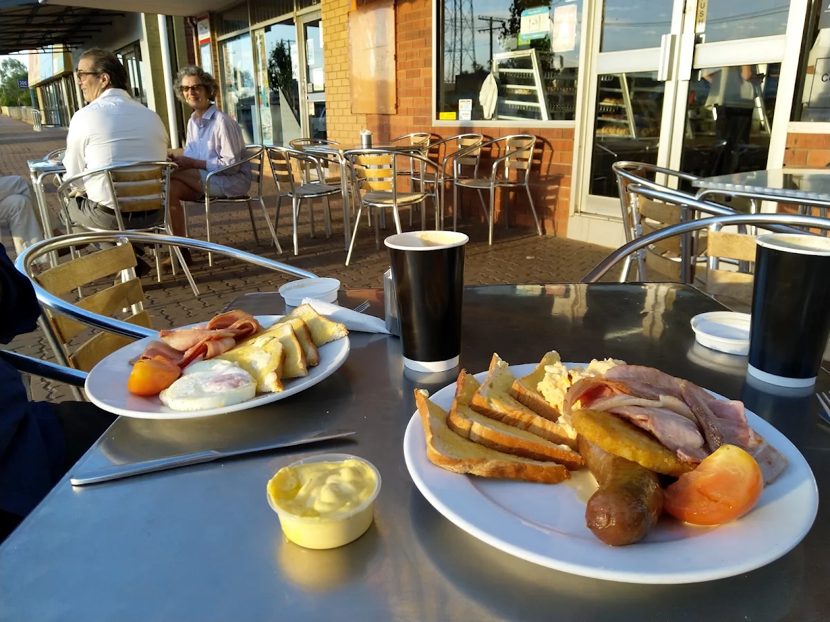 Big Breakfast