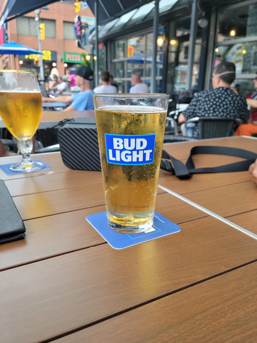 Pint of Bud Light, Church St. Garage Bar