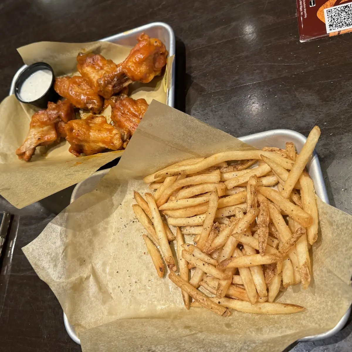 Traditional Wings with a Side