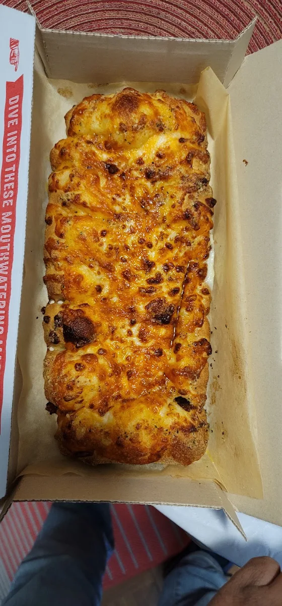 Bacon & Jalapeño Cheesy Bread