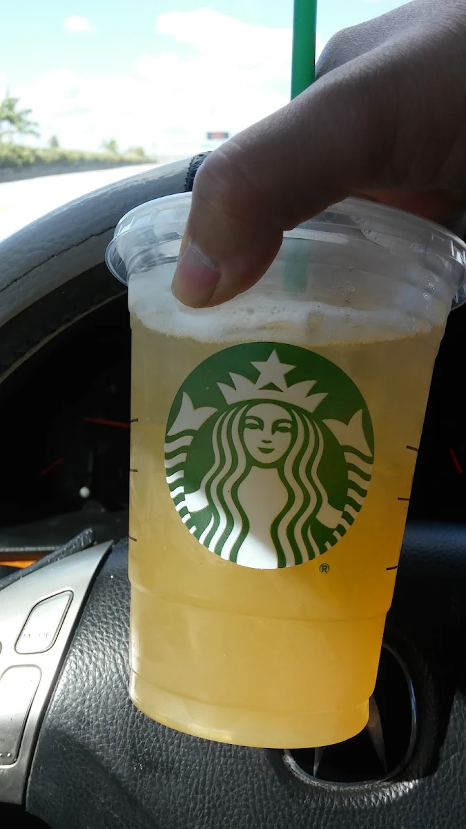 Iced Peach White Tea
